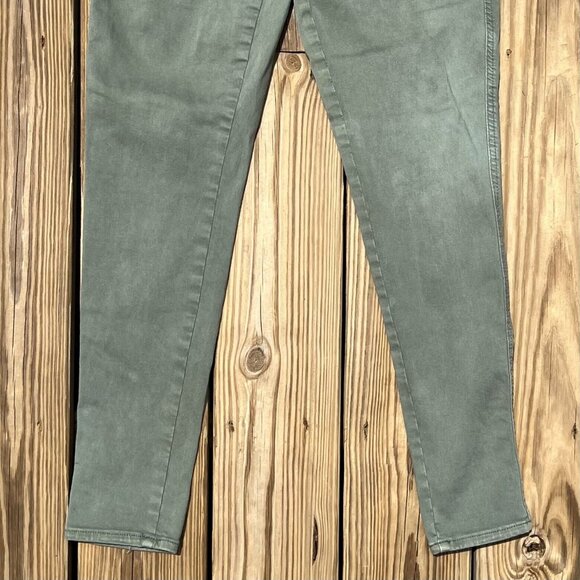 American Eagle AEO Next Level Stretch Hi Rise Jegging Jeans Green Womens Size 8 - Picture 3 of 9